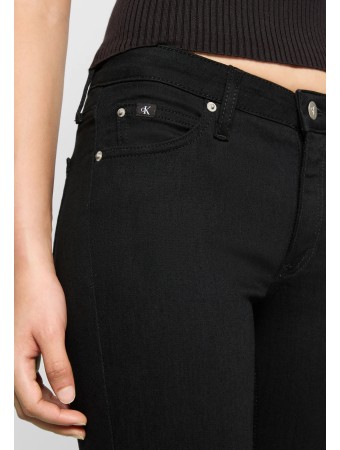 MID RISE - Aptempti džinsai - denim black